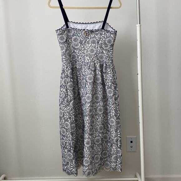 Draper James Navy and White Floral Lace Midi Dress Size: 4 - Picture 7 of 7